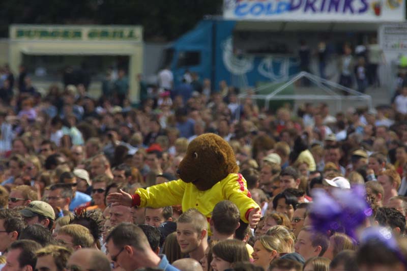 one big sunday 2002 photo 3